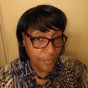 Meet your Posher, Debra